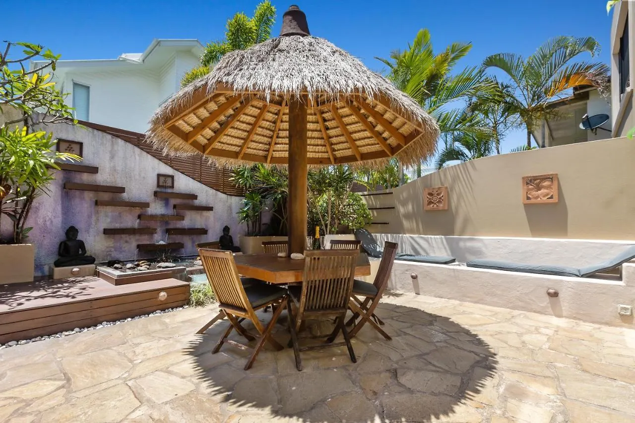 Villa Baci Nobby Beach Gold Coast Ausztrália